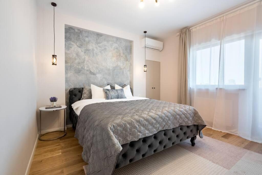 דירות בוקרשט Stunning Views 3Br Sunny Flat - Amazing Terrace מראה חיצוני תמונה